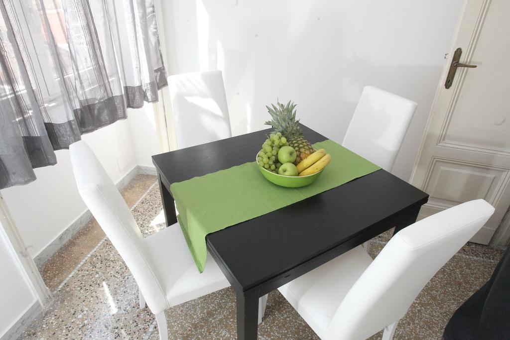 Via Del Corso Apartment Rome Bagian luar foto